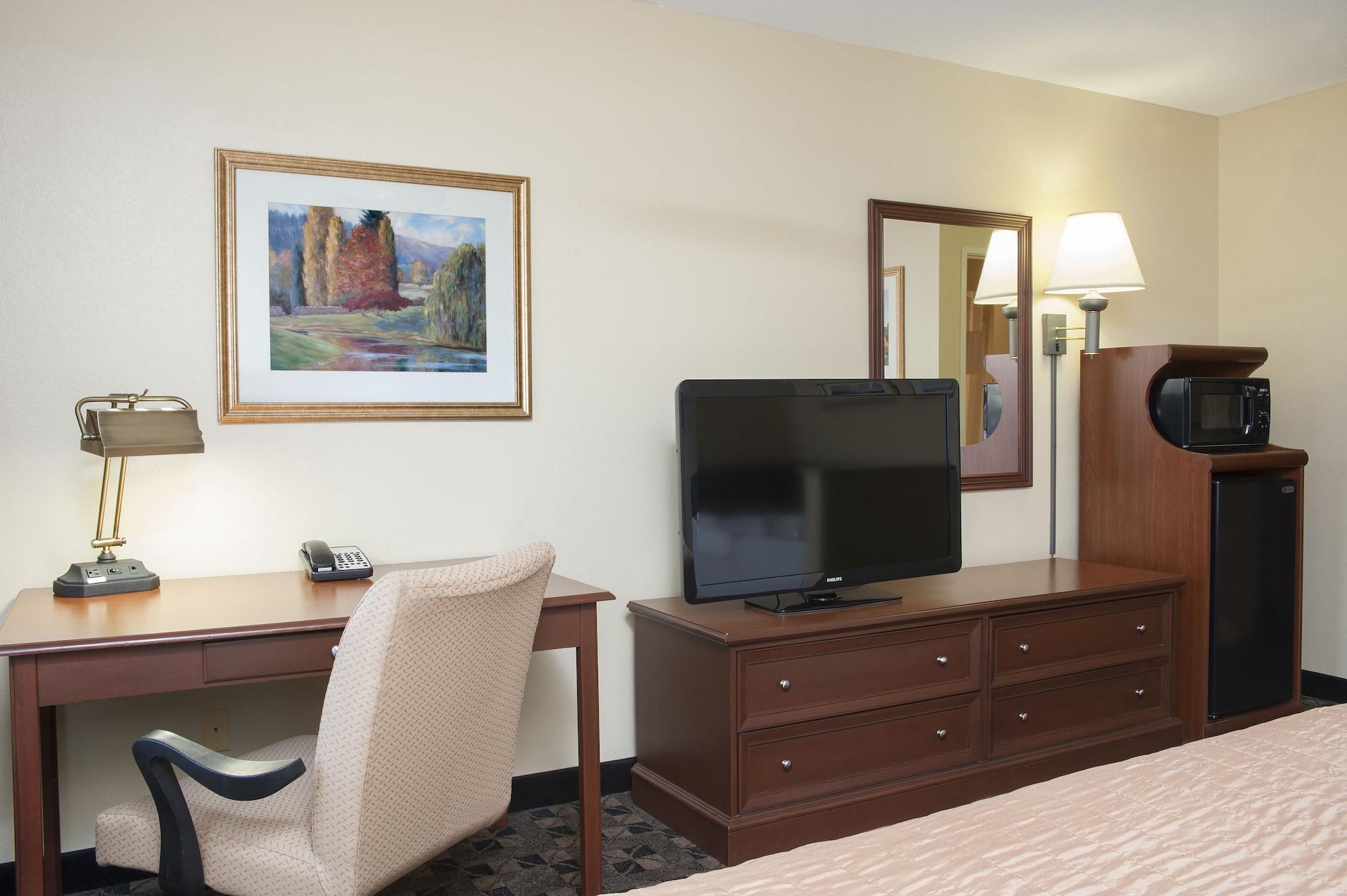 Hotel Baymont By Wyndham Mt. Pleasant Mount Pleasant Esterno foto