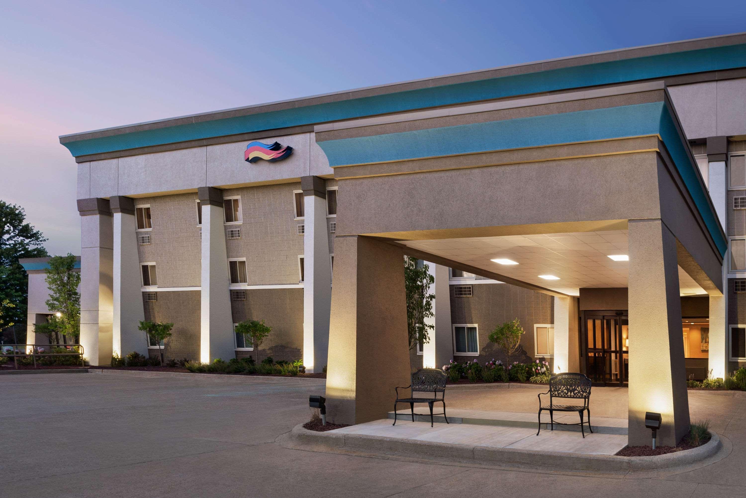 Hotel Baymont By Wyndham Mt. Pleasant Mount Pleasant Esterno foto