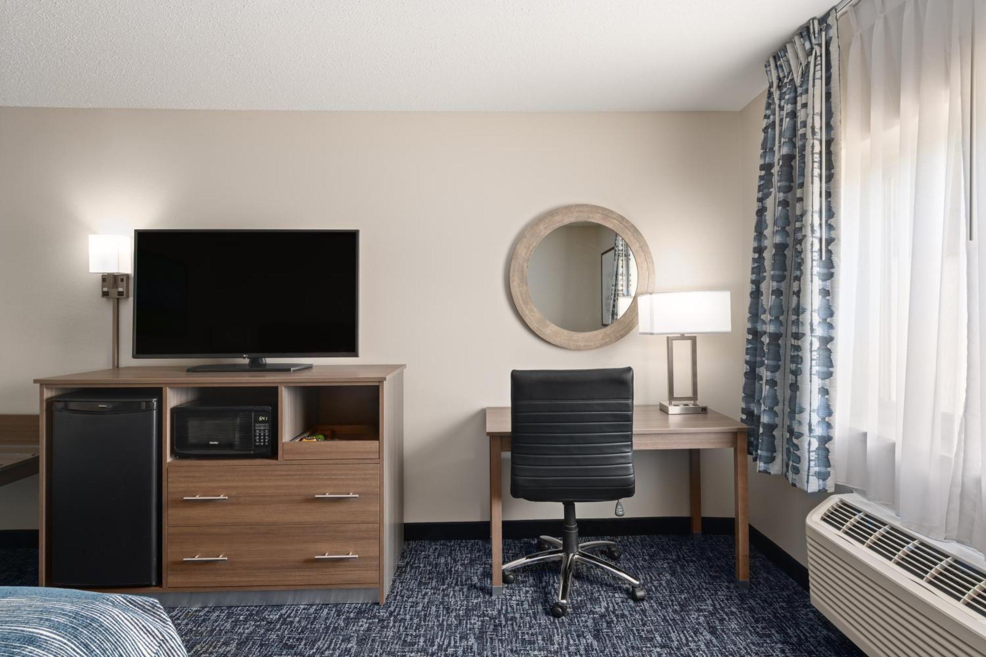 Hotel Baymont By Wyndham Mt. Pleasant Mount Pleasant Camera foto