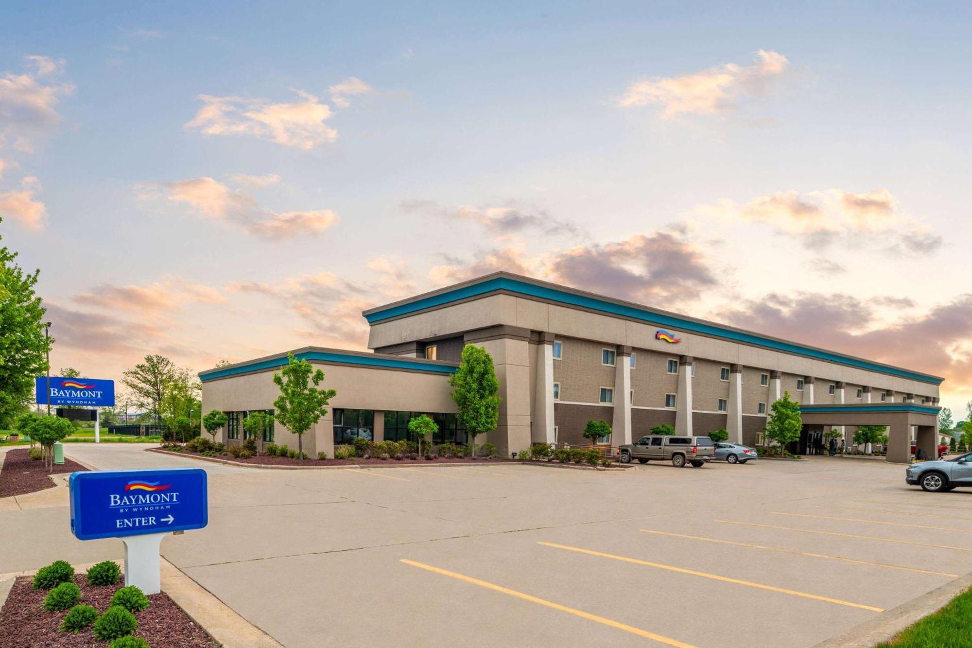 Hotel Baymont By Wyndham Mt. Pleasant Mount Pleasant Esterno foto