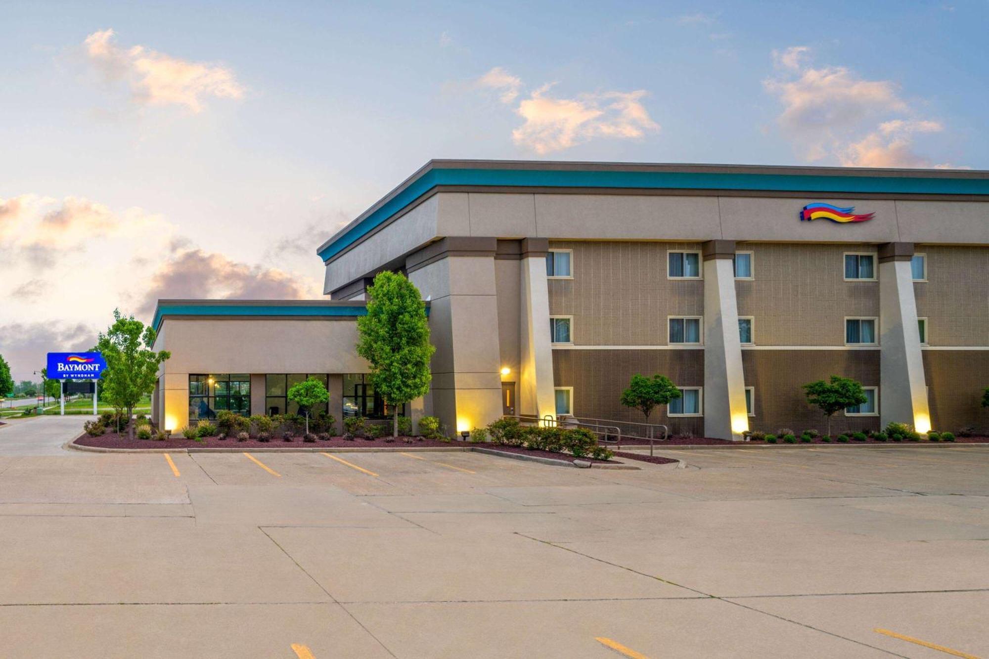 Hotel Baymont By Wyndham Mt. Pleasant Mount Pleasant Esterno foto